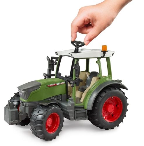 Traktor Fendt Vario 211 seria 2000 na Arena.pl