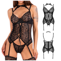 GORSET DO POŃCZOCH CZARNY KORONKOWY STRINGI L/XL