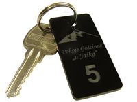 Brelok z plexi kolor czarny 3x6 cm, grubość 3mm - 50szt.