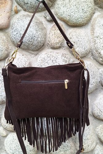 Torebka Listonoszka z ćwiekami ZAMSZ NATURALNY BOHO CZEKOLADA Vera Pelle na Arena.pl