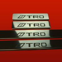 Listwa progowa TOYOTA YARIS MK2 TRD Stal nierdzewna 304 połysk 4szt