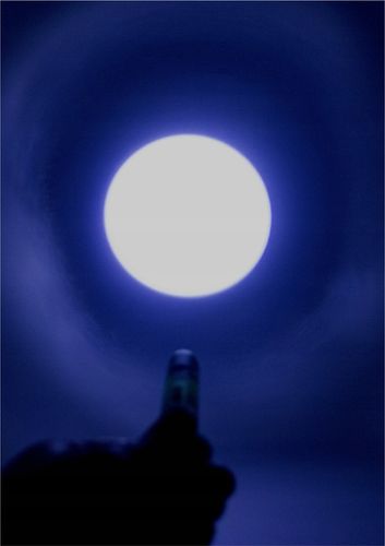 PROJEKTOR LASEROWY WSKAŹNIK LASEROWY LATARKA 3W1 na Arena.pl