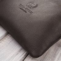 torebka damska skórzana na ramię kompaktowa