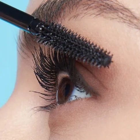 Tusz do rzęs LOREAL VOLUME MILLION LAHES Black zdjęcie 5