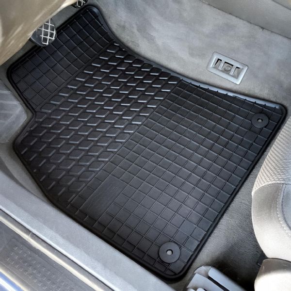 SEAT Exeo 08-13 DYWANIKI GUMOWE PRZÓD DEDYKOWANE zdjęcie 8