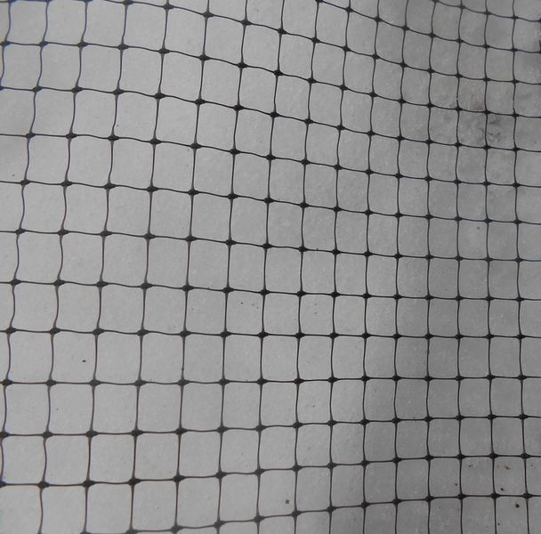 Skuteczna SIATKA NA KRETY 1,5x200m 300m2 oczko 10x10 zdjęcie 9