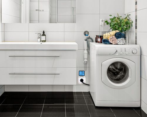 WATOMIERZ LICZNIK ENERGII POBORU PRĄDU MIERNIK ELEKTRONICZNY WOLTOMIERZ 16A na Arena.pl