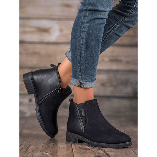 Klasyczne Botki r.41 na Arena.pl