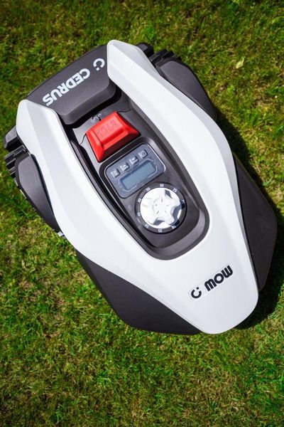 CEDRUS M12+ ROBOT KOSZĄCY KOSIARKA AUTOMATYCZNA DO TRAWY C-MOW 1200m2 - OFICJALNY DYSTRYBUTOR - AUTORYZOWANY DEALER CEDRUS zdjęcie 85
