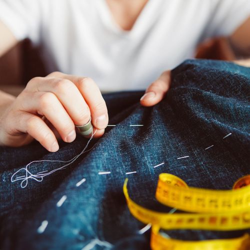 Przybornik krawiecki do szycia organizer igły nici agrafki podróżny etui na Arena.pl