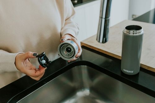 Kubek termiczny Kambukka Olympus 500 ml Serious Grey – szczelny, BPA Free na Arena.pl