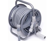 Stojak z wężem ogrodowym 20m+2m