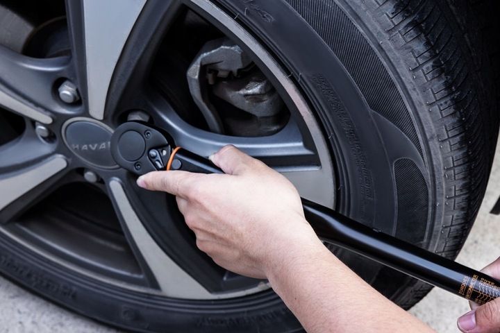 KLUCZ DYNAMOMETRYCZNY 1/2 28-210Nm CrMO & CrV do KÓŁ CERTYFIKAT KALIBRACJI zdjęcie 2