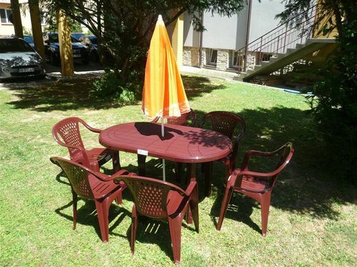 ZESTAW BORDOWY MEBLE OGRODOWE MEBLI OGRODOWYCH 6+1 KRZESŁA STÓŁ PARASOL na Arena.pl