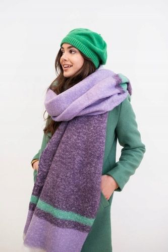 Beret damski angorowy Knitted Moments - ciepły, angora Czarny na Arena.pl