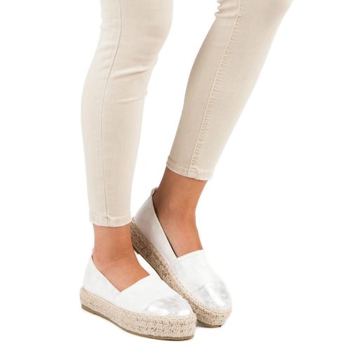 Wsuwane espadryle na platformie r.41 na Arena.pl