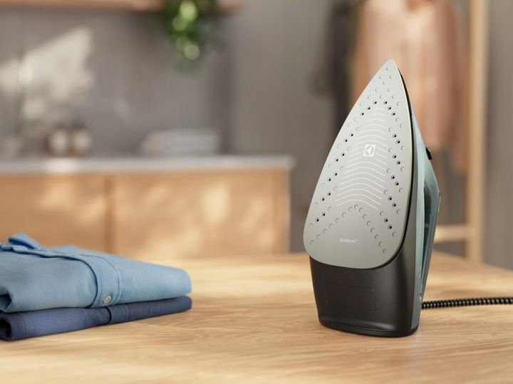 Żelazko Parowe ELECTROLUX Care 500 E5SI2-6OG 2400W Anti Calc zdjęcie 11