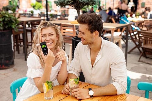 Alkomat AlcoFind Elite + kalibracje + pokrowiec na Arena.pl