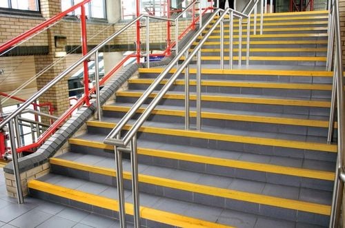 Nakładka listwa antypoślizgowa na schody zewnętrzne wew. betonowe 1 m na Arena.pl