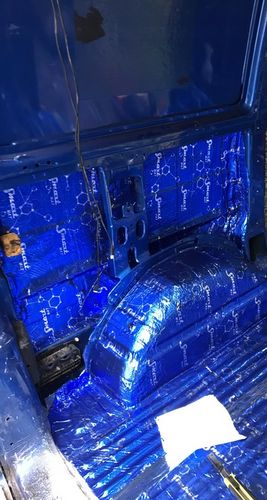 MATA WYGŁUSZAJĄCA DO SAMOCHODU NAJLEPSZA GRUBOŚĆ redukcja wibracji drgań na Arena.pl