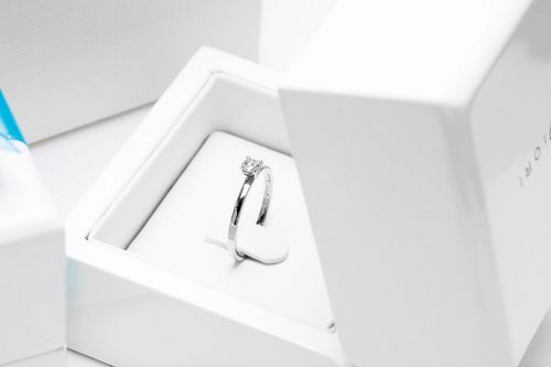 Emaga Złoty pierścionek PBD2500 - Diament na Arena.pl