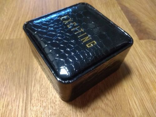 Exciting spinki do mankietów koszuli Maserati w ekskluzywym Etui na Arena.pl