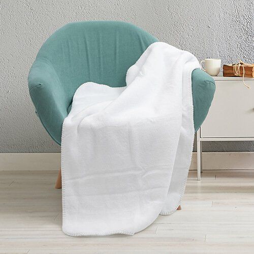 Kocyk Minky z sercami do sublimacji - biały 127 x 152 cm na Arena.pl