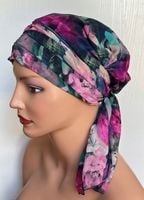 Wygodna i stylowa chusta damska Maja 352 na lato także po chemioterapii