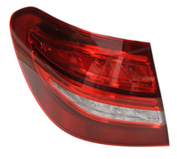 Mercedes W205 KOMBI Lampa tylna LED LEWA
