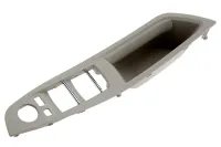 UCHWYT DRZWI PRZEDNICH LEWY PRZÓD BMW 5 F11 2010 2011 2012 2013 2014