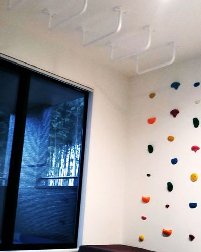 drążek do podciągania sufitowy biały na Arena.pl