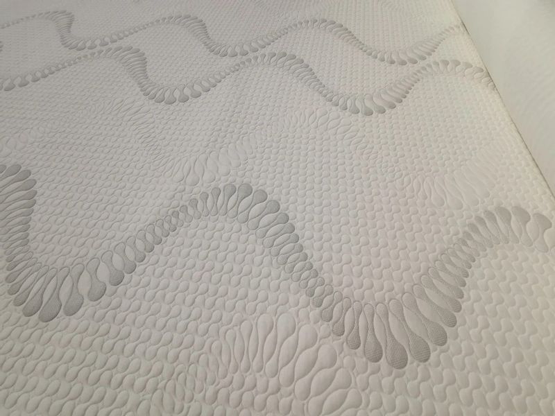Pokrowiec na materac gruby 110x200 pikowany GOLD zdjęcie 6