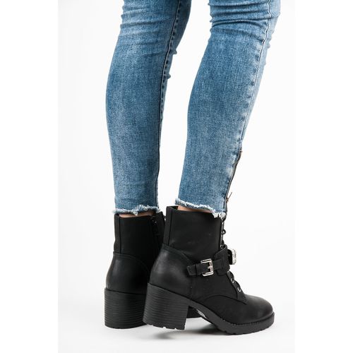 Workery Na Słupku r.37 na Arena.pl