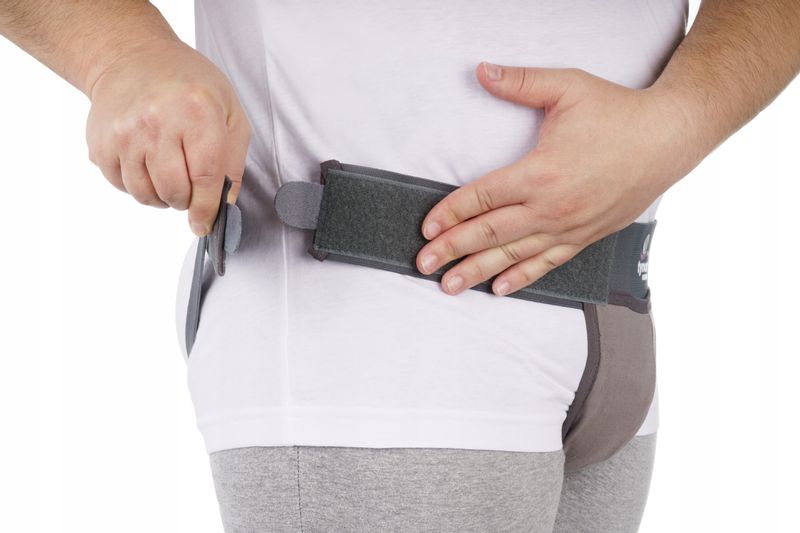 SUSPENSORIUM OPASKA MOSZNOWA PAS MOSZNA PRZEPUKLIN zdjęcie 5