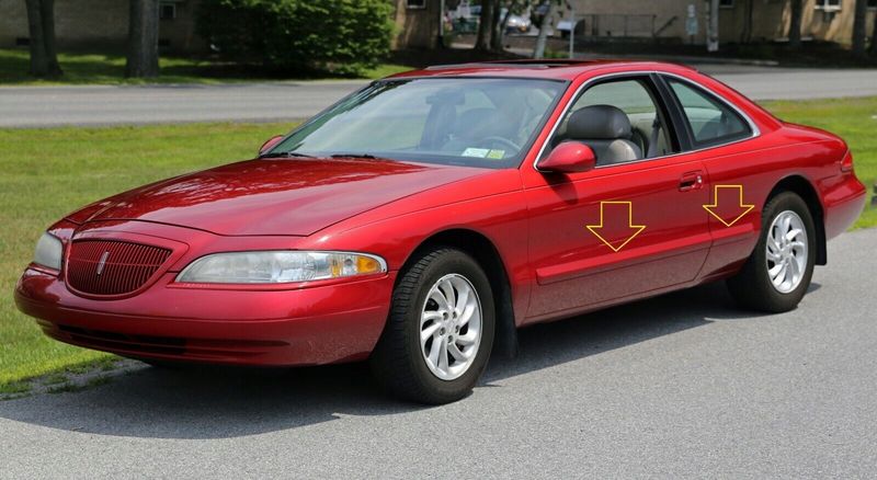 Lincoln Mark VIII 1993-1998 - Listwy chrom boczne drzwi chromowane ochronne zdjęcie 1