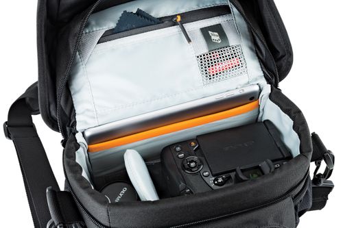Torba Lowepro Nova 160 AW II na Arena.pl