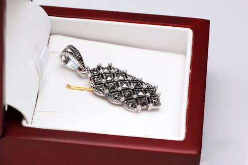 Wisiorek Staviori WDM2910 na Arena.pl