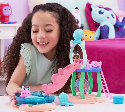 KOCI DOMEK GABI DUŻY ZESTAW BASEN 2 FIGURKI GABI SYRENKOTKA + ZJEŻDŻALNIA na Arena.pl