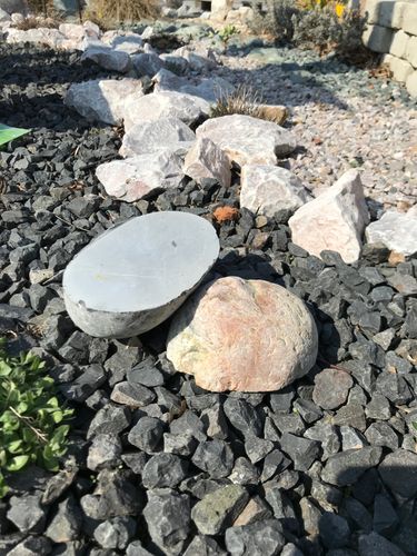 Granit Cięty Połówki 1 KG na Arena.pl