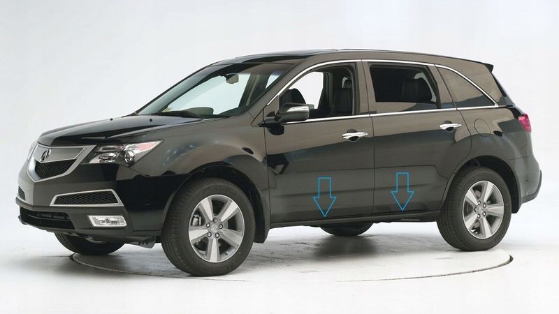 Acura MDX 2007-2013 - Listwy chrom boczne drzwi chromowane zdjęcie 1