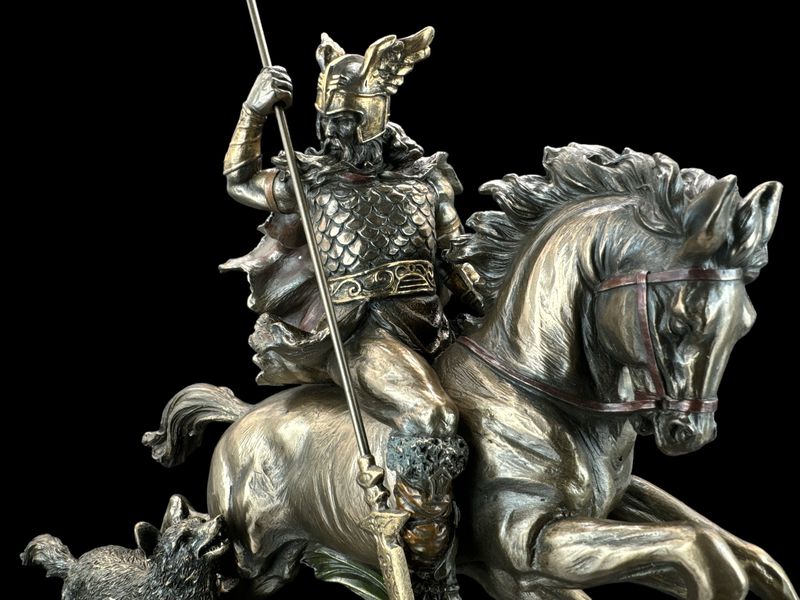 RZEŹBA NIEZWYCIĘRZONY BÓG NORDYCKI ODYN VERONESE (WU75997A4) zdjęcie 6