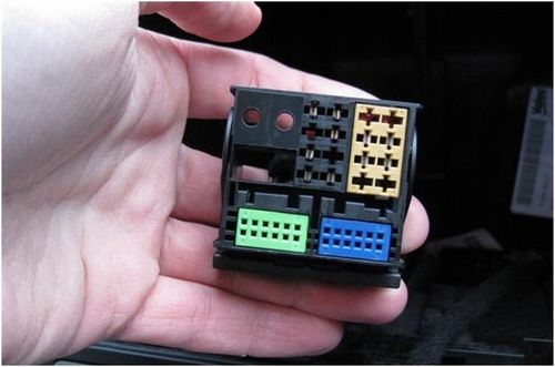 ADAPTER MODUŁ BLUETOOTH AUX DO CITROEN PEUGEOT na Arena.pl