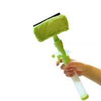 Myjka do szyb ze ściągaczką i dozownikiem Z AD012