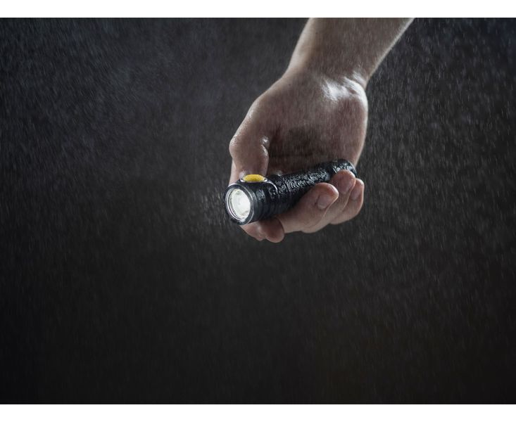 Latarka Armytek Prime C2 Magnet USB Warm zdjęcie 10