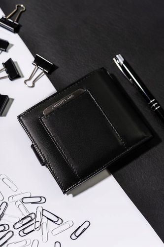 Elegancki portfel męski skórzany zapinany w pudełku na prezent Always Wild na Arena.pl