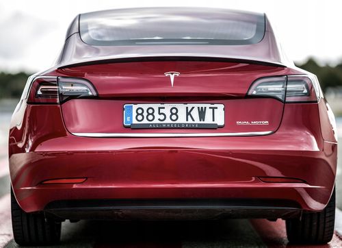 Tesla Model 3 - 2017+ Listwa CHROM na Klapę na Arena.pl