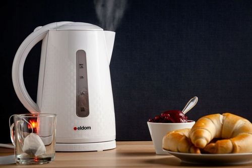 CZAJNIK ELEKTRYCZNY BEZPRZEWODOWY BIAŁY 2000W 1,8l STRIX ELDOM C240SB na Arena.pl
