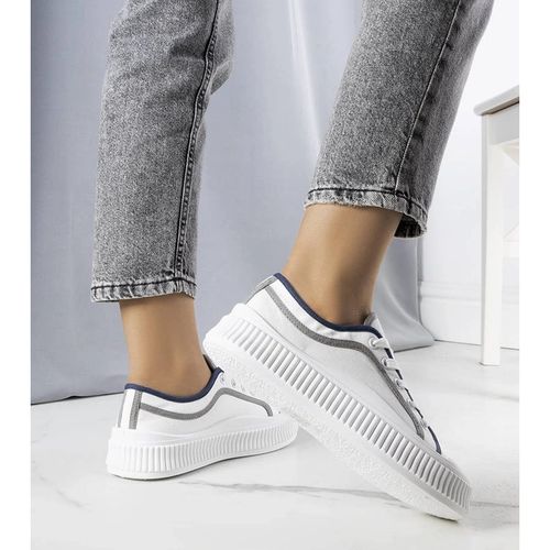 Białe trampki na platformie r.39 na Arena.pl