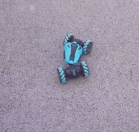 SAMOCHÓD ZDALNIE STEROWANY RĘKĄ PILOT RC DRIFT 4X4 360° LED DŹWIĘK SPRAY na Arena.pl