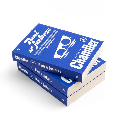 Pani w jeziorze na Arena.pl